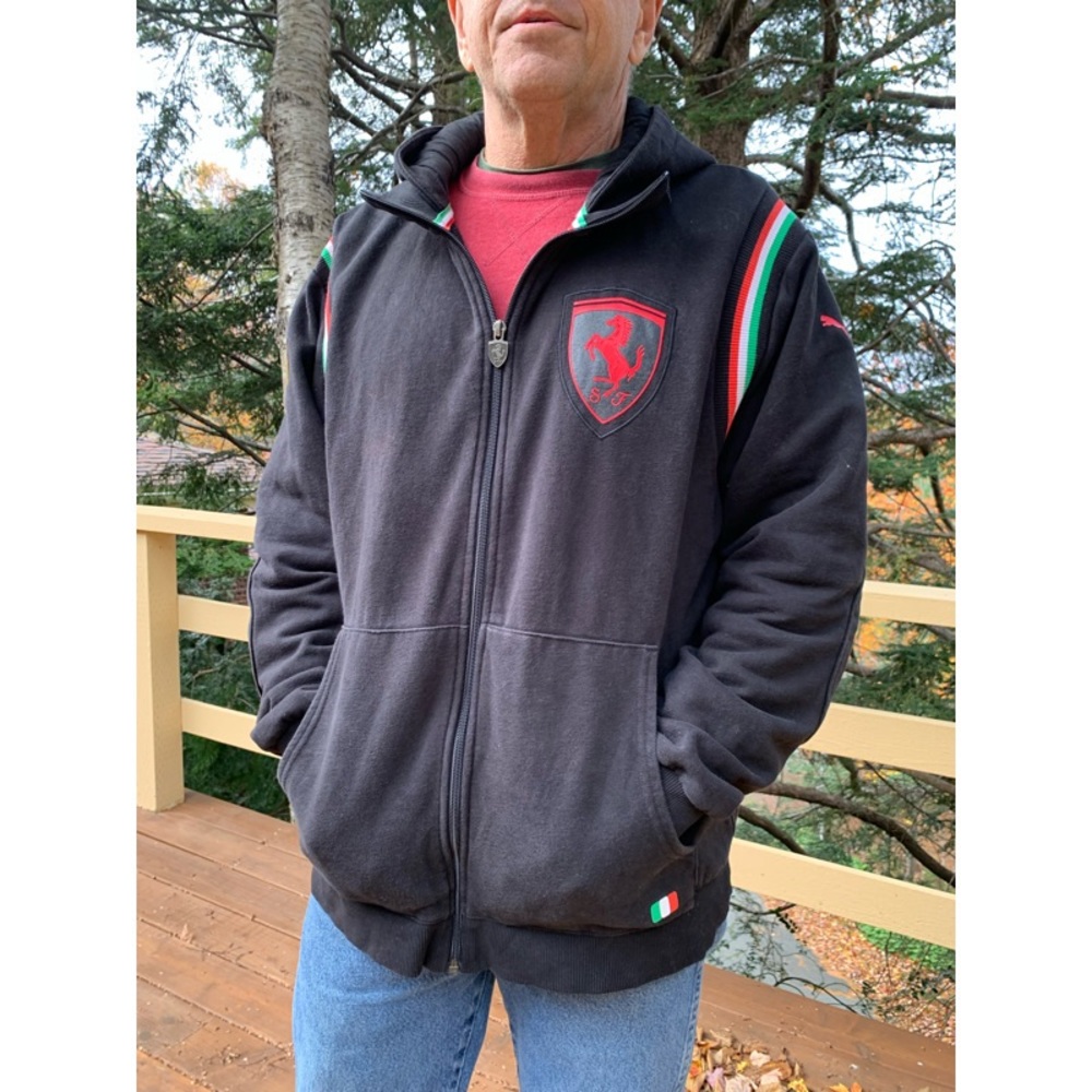 📌 Vintage Puma Ferrari SF Sweat Jacket From The Puma Ferrari Collection